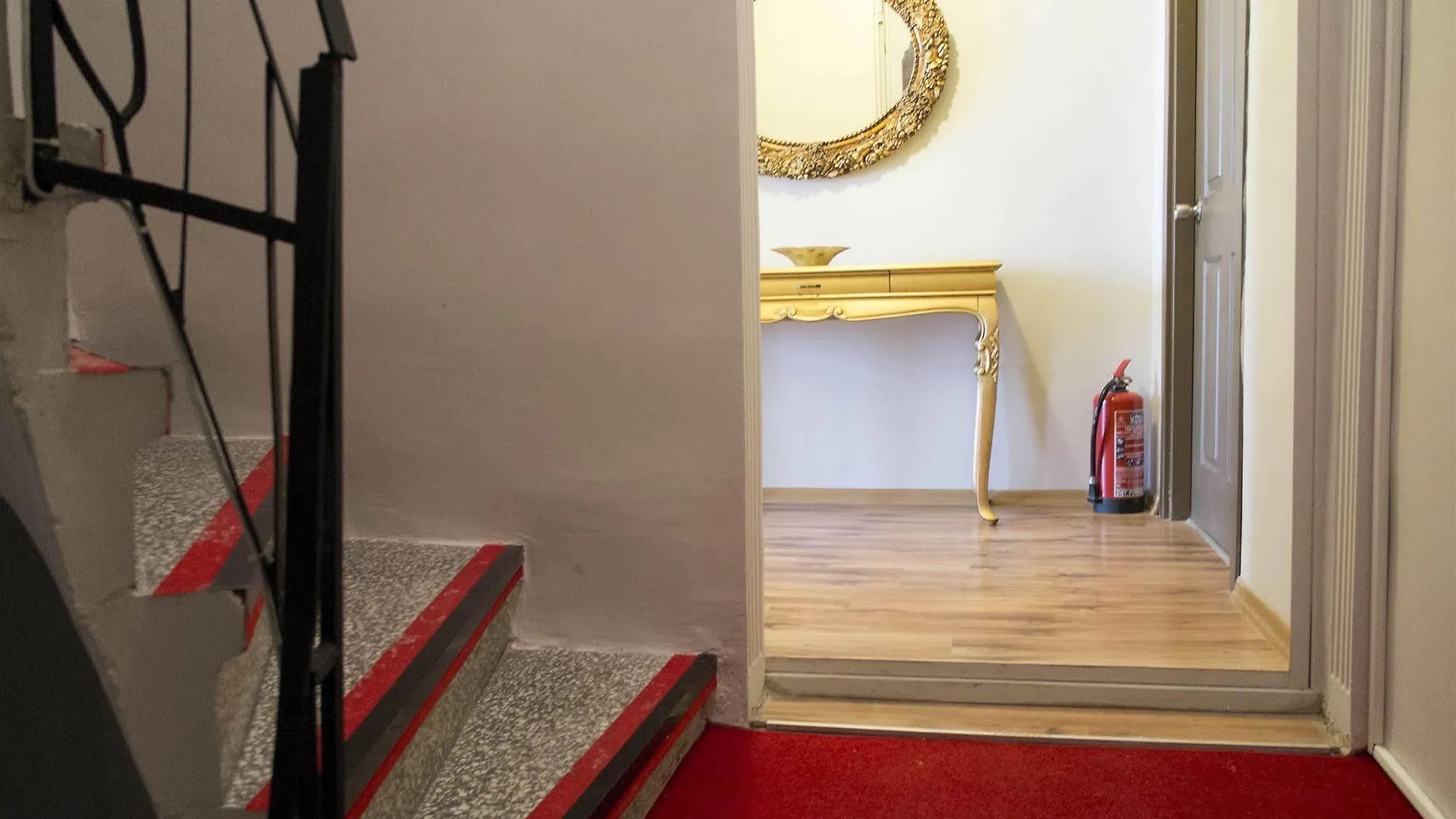 Dora Hotel Istanbul